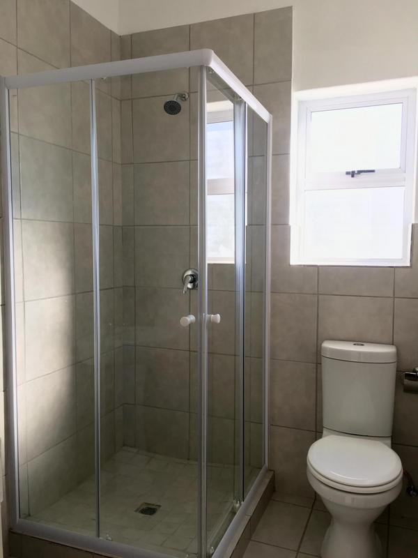 To Let 4 Bedroom Property for Rent in Cloetesville Western Cape